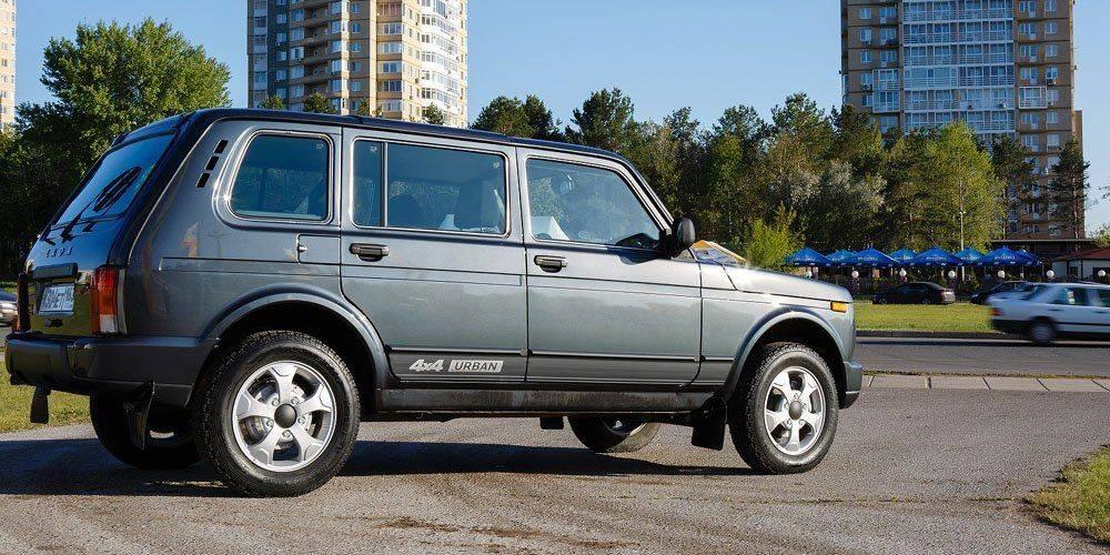 Lada 4x4 Urban 5D